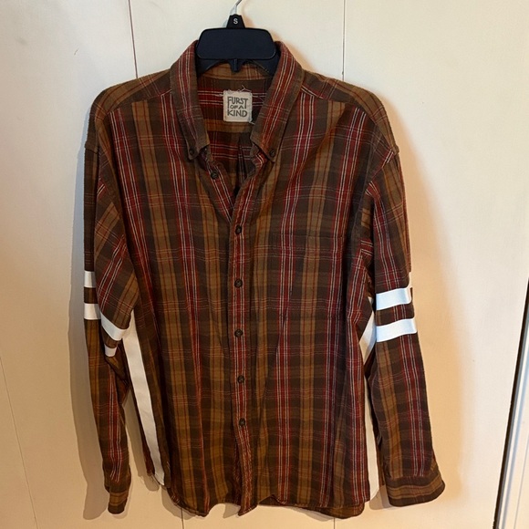 Women’s Furst of a Kind Oversized Flannel - Picture 1 of 4